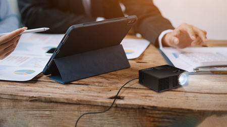 Projektor Optoma ML750i